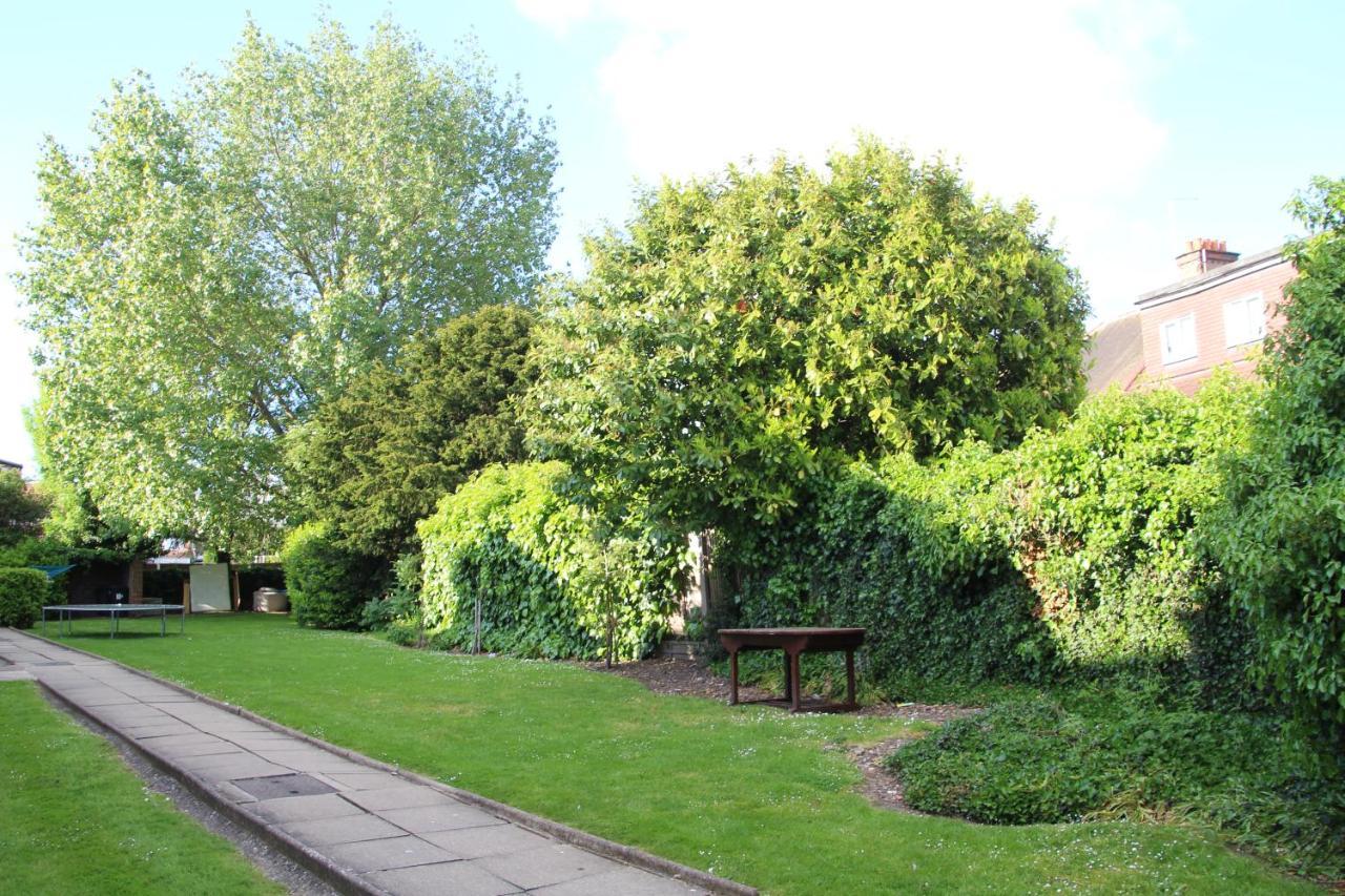 Beautiful Double Bedroom Edgware Esterno foto