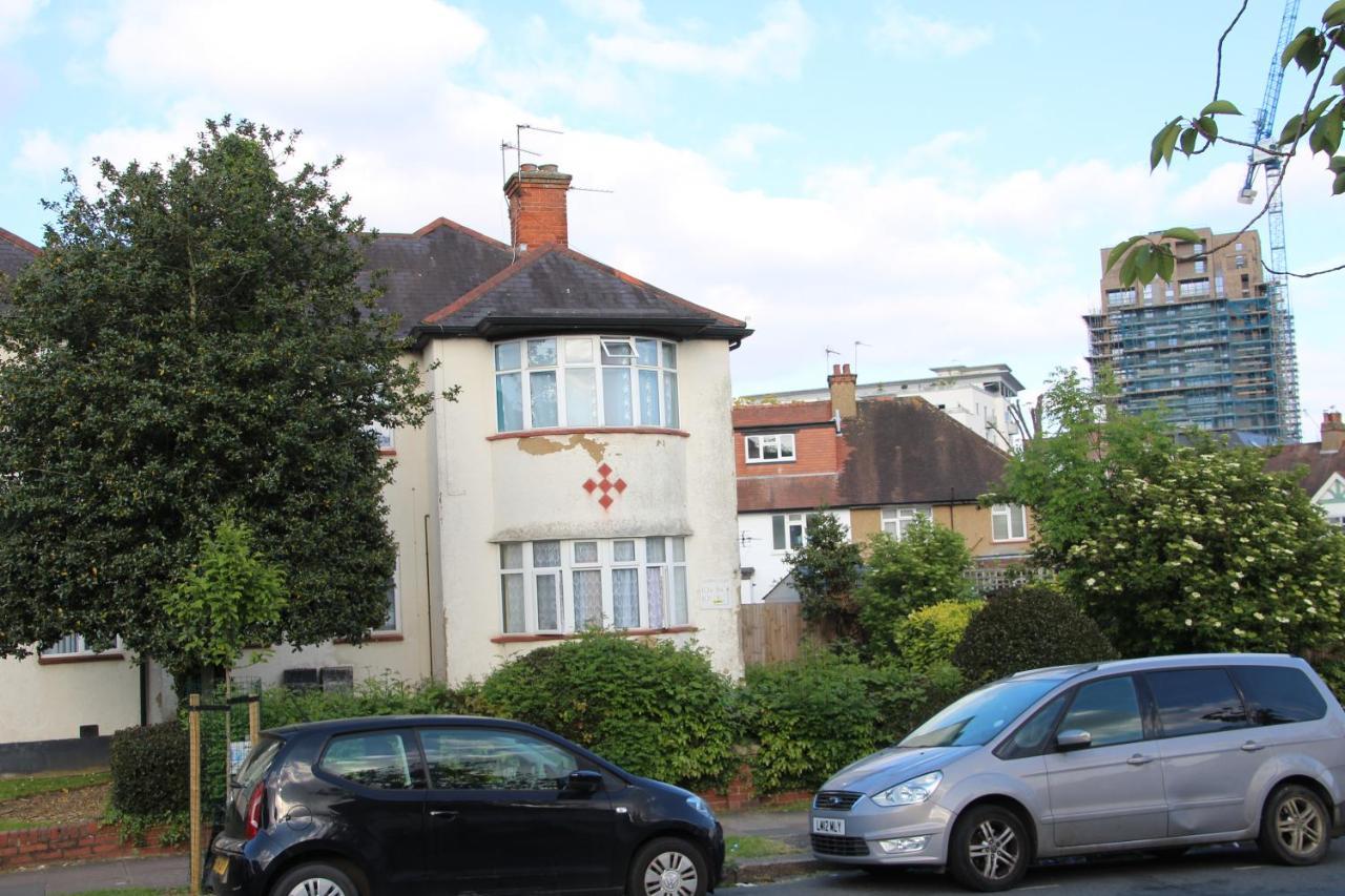 Beautiful Double Bedroom Edgware Esterno foto
